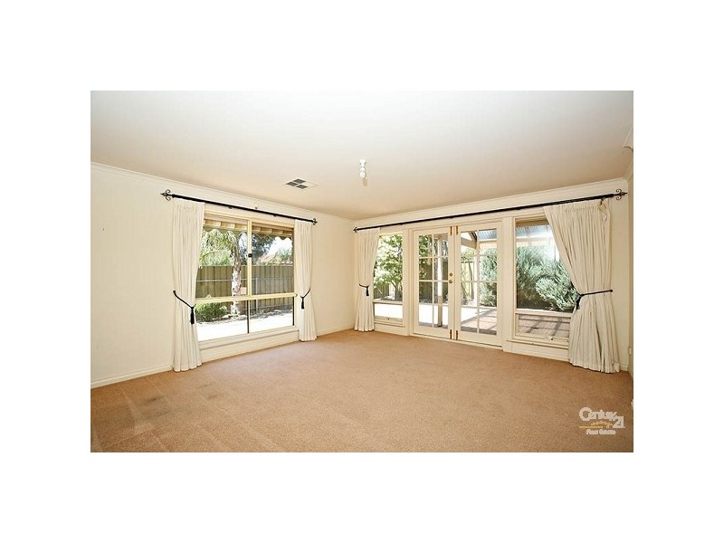 13 Cobby Drive, Modbury Heights SA 5092