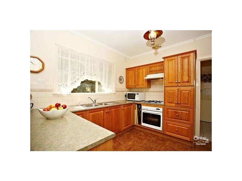 14 Marsh Avenue, Para Hills SA 5096
