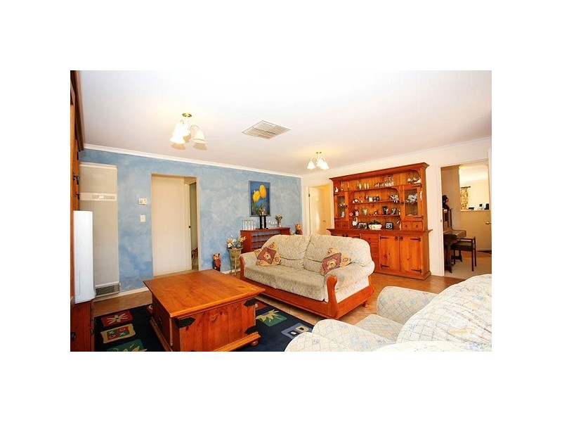 50 Saddle Crescent, Walkley Heights SA 5098