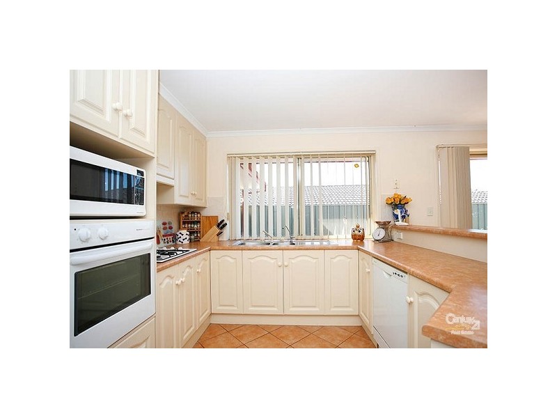 50 Saddle Crescent, Walkley Heights SA 5098