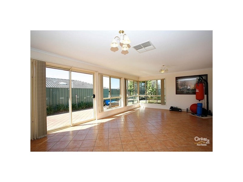 50 Saddle Crescent, Walkley Heights SA 5098