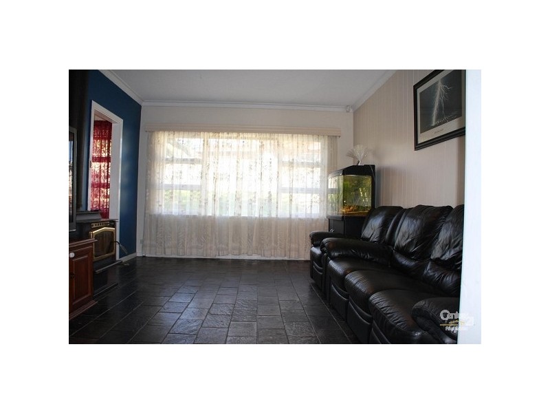 3 Hinton Avenue, Para Hills SA 5096