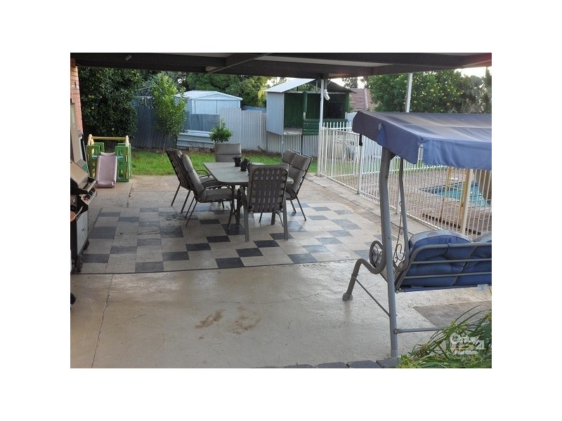 3 Hinton Avenue, Para Hills SA 5096