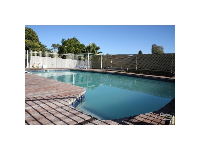 3 Hinton Avenue, Para Hills SA 5096