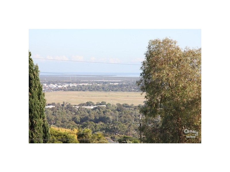 3 Hinton Avenue, Para Hills SA 5096