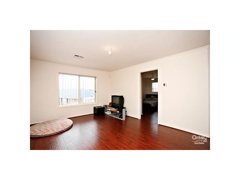 63 Lord Howe Crescent, Mawson Lakes SA 5095