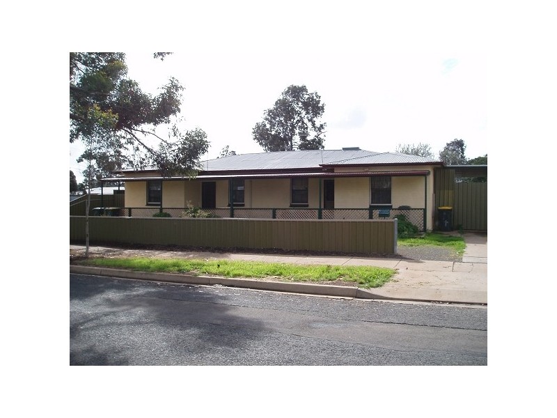 4 + 6 Chapman Road, Smithfield SA 5114