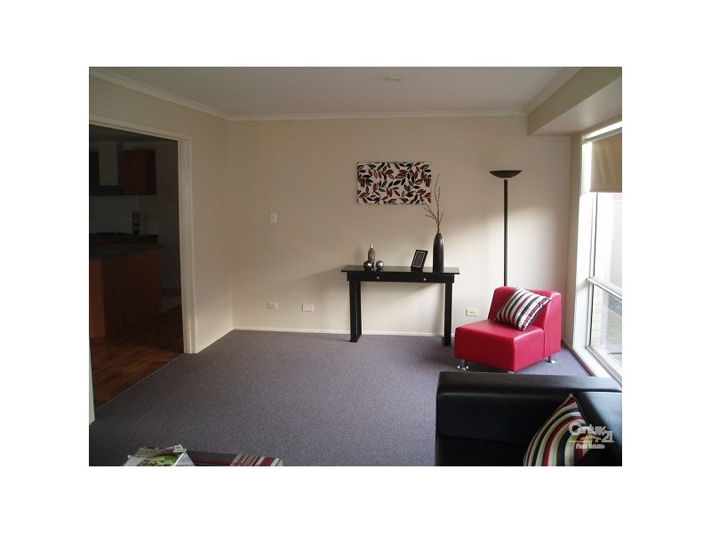 24 Castle Court, Blakeview SA 5114