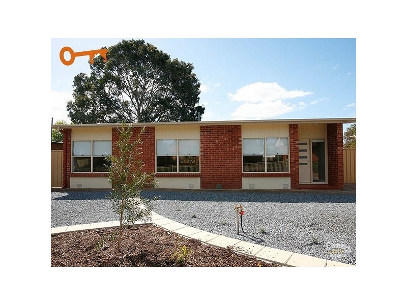 8 Hinsley Road, Smithfield Plains SA 5114