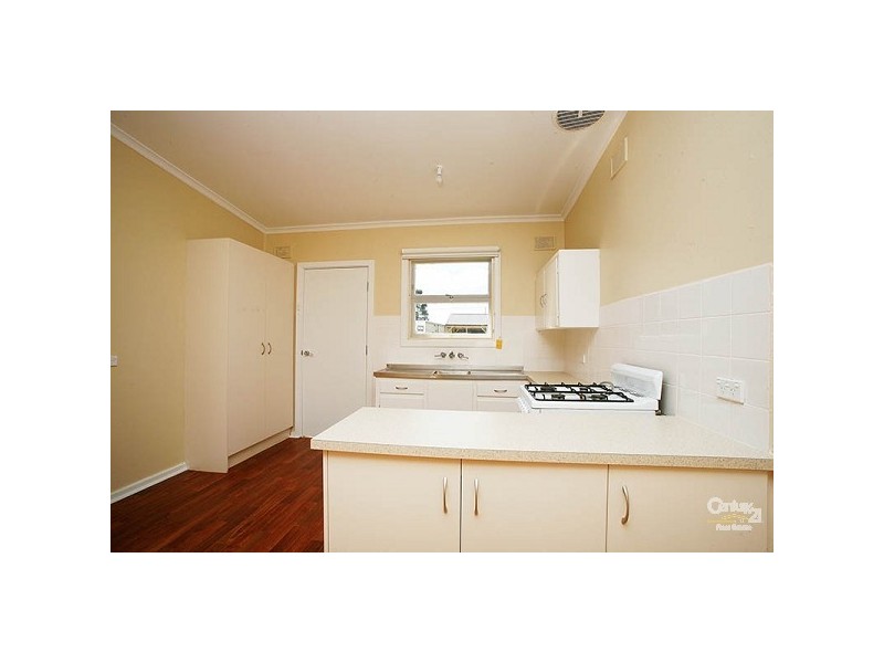 8 Hinsley Road, Smithfield Plains SA 5114