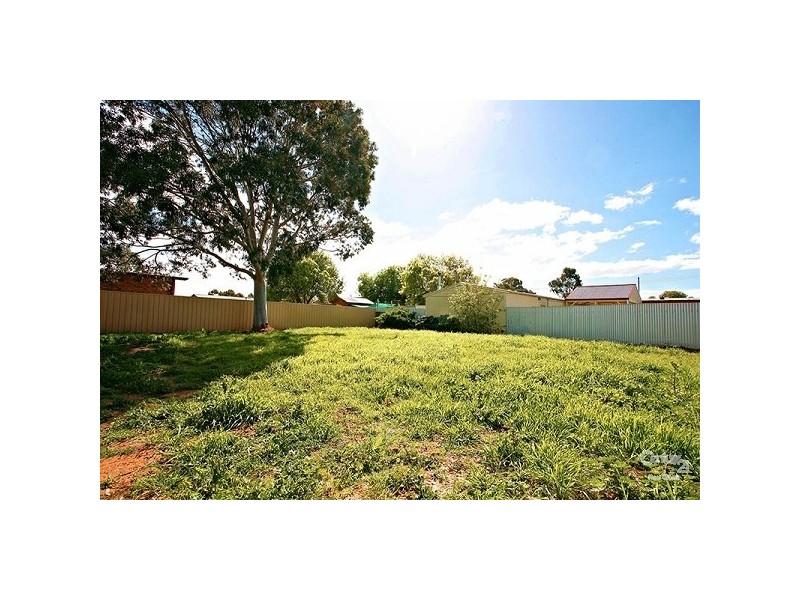 8 Hinsley Road, Smithfield Plains SA 5114