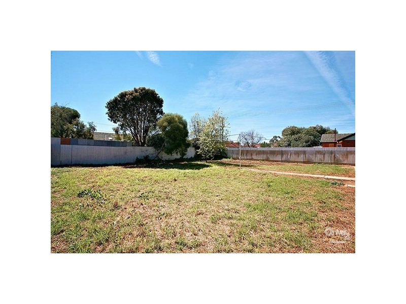 24 Hooper Road, Smithfield Plains SA 5114