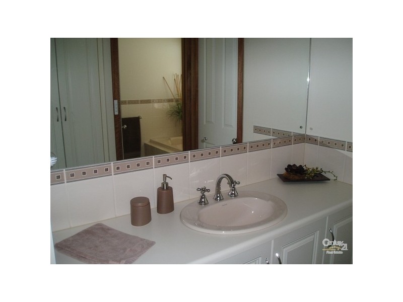 26 Falcon Drive, Hewett SA 5118