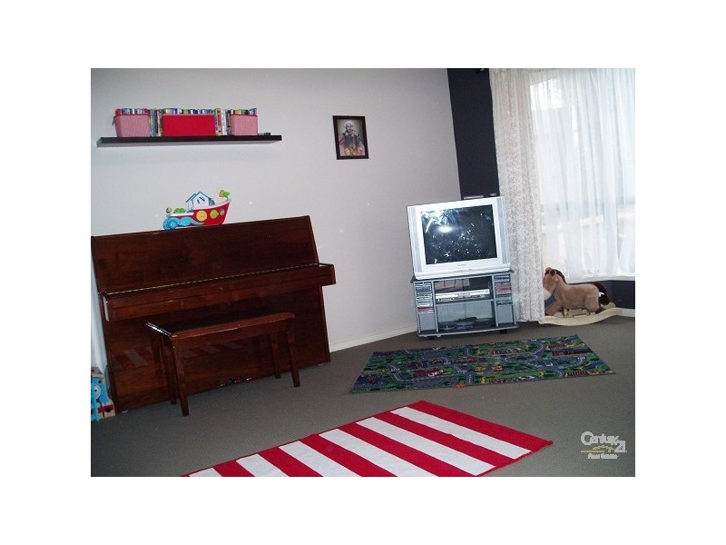 31 Kingate Boulevard, Blakeview SA 5114