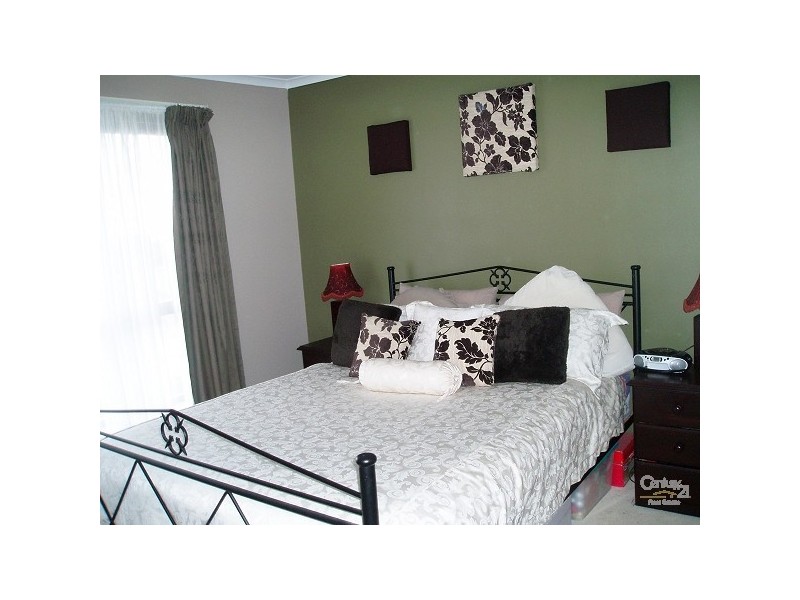 31 Kingate Boulevard, Blakeview SA 5114