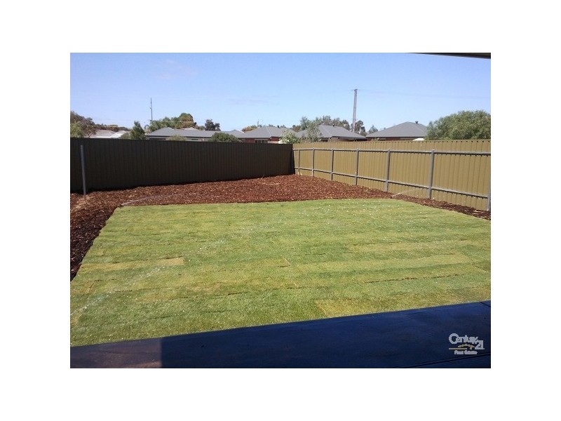 8 Dyson Street, Evanston SA 5116