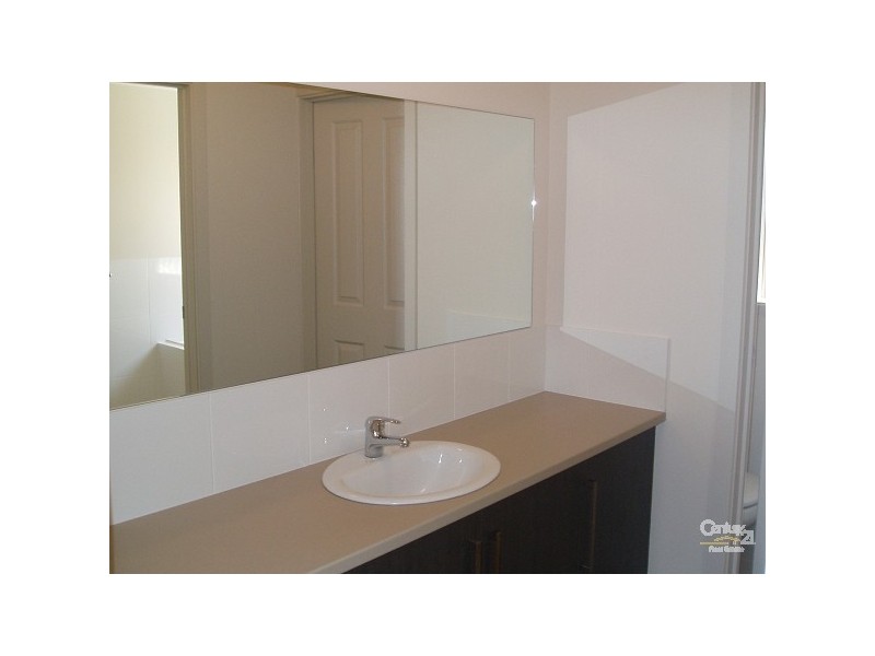 8A Dyson Street, Evanston SA 5116