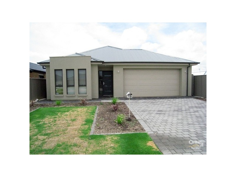 19 Burwood Road, Munno Para West SA 5115