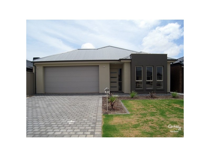 11 Burwood Road, Munno Para West SA 5115