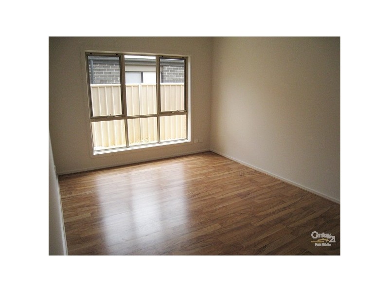 11 Burwood Road, Munno Para West SA 5115