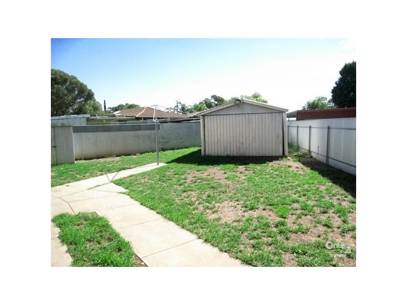 1 Marsh Court, Brahma Lodge SA 5109