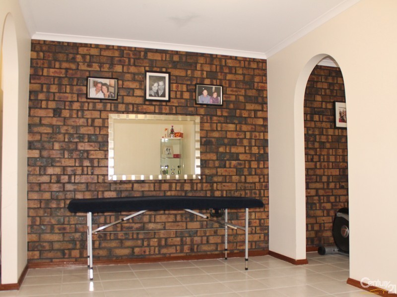 6 Robert Court, Salisbury SA 5108