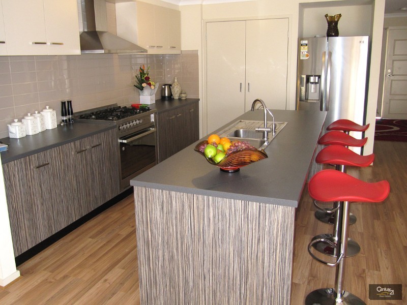 53 Strathaird Boulevard, Smithfield SA 5114