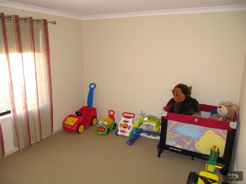 53 Strathaird Boulevard, Smithfield SA 5114