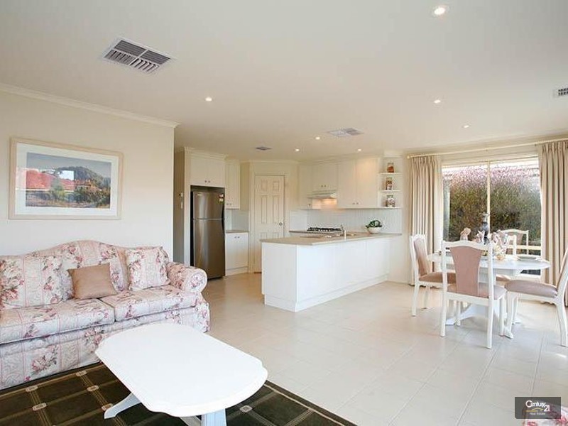 4 Kerang Street, Andrews Farm SA 5114