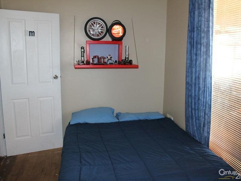 8 Mahood Street, Elizabeth Grove SA 5112