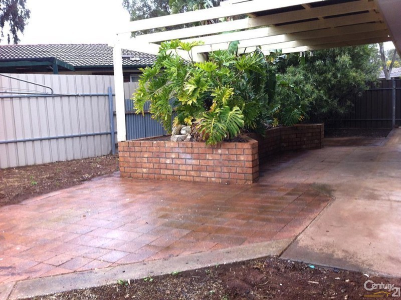 2 Morey Drive, Salisbury Heights SA 5109