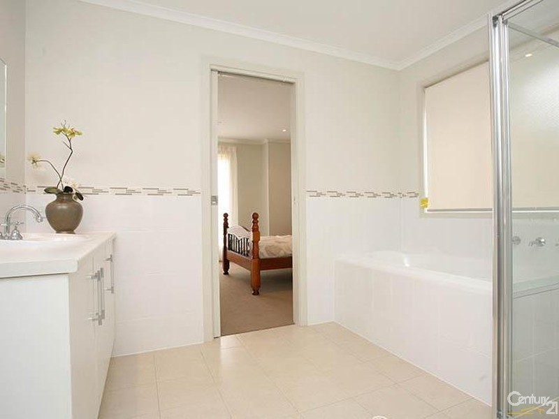 48 Light Avenue, Munno Para SA 5115