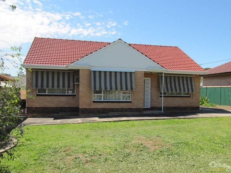 12 Frank Street, Para Hills SA 5096