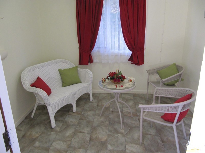 12 Frank Street, Para Hills SA 5096