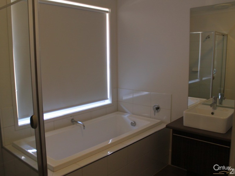 11 Tudor Crescent, Smithfield Plains SA 5114