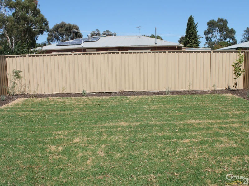 11 Tudor Crescent, Smithfield Plains SA 5114