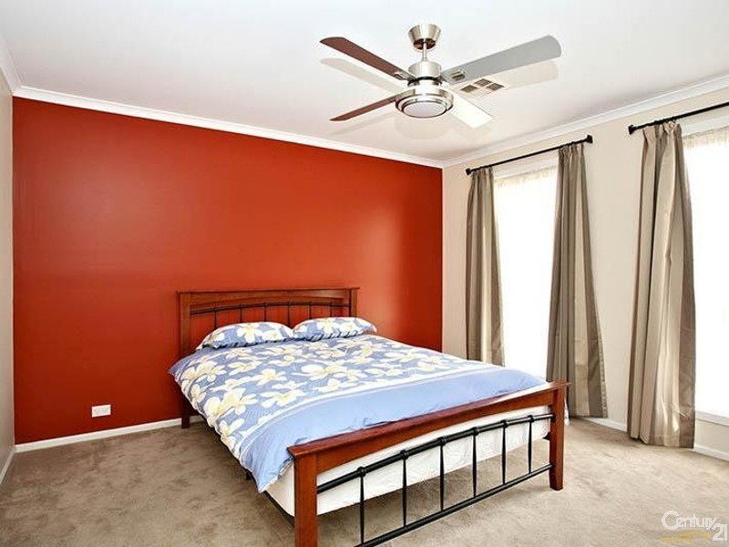 10 Chateau Avenue, Andrews Farm SA 5114