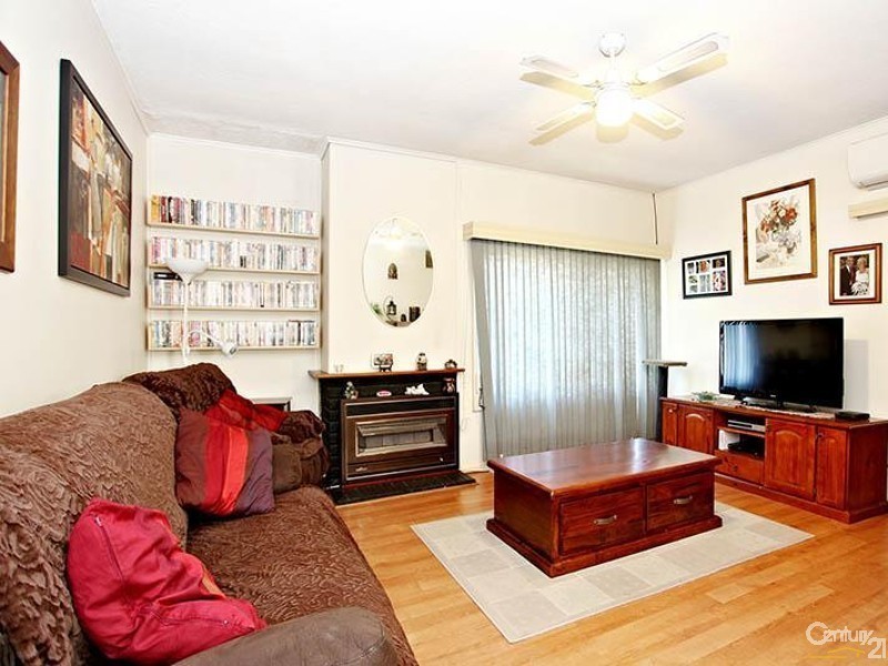 43 Whitford Road, Elizabeth South SA 5112