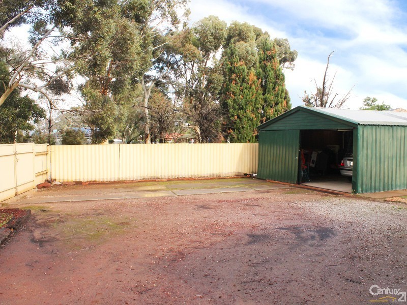 21 Harrow Road, Para Hills West SA 5096