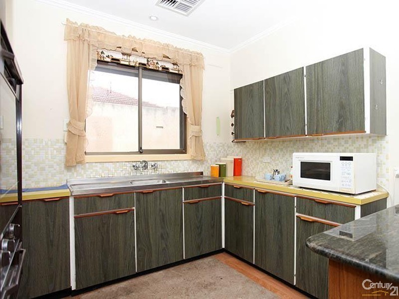 76 Hamblyn Road, Elizabeth Downs SA 5113