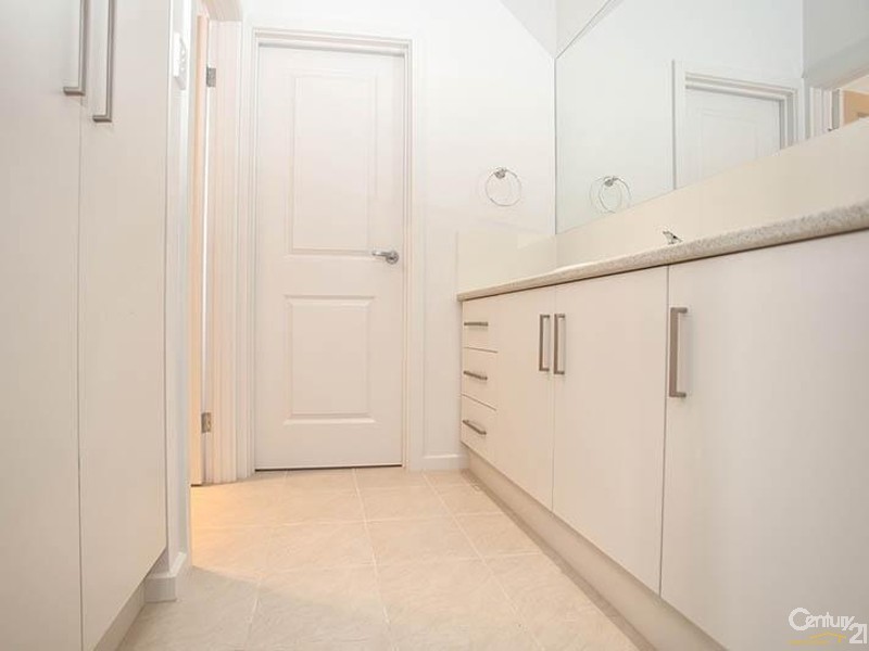 6/8-12 Cherry Avenue, Direk SA 5110