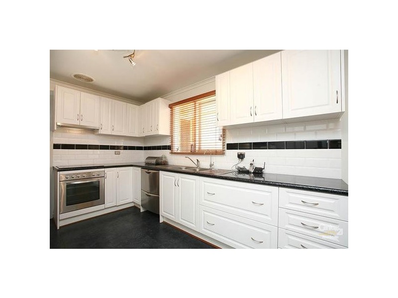 2 Onkaparinga Dr, Salisbury SA 5108