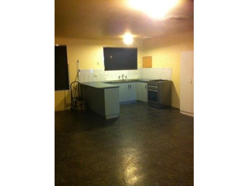 7 Roxby Street, Parafield Gardens SA 5107