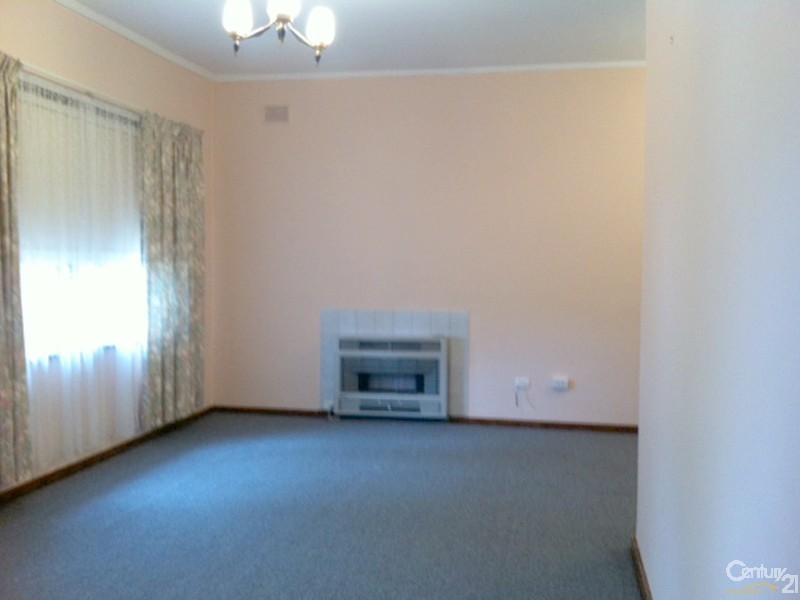 22 Hewitt Road, Elizabeth South SA 5112