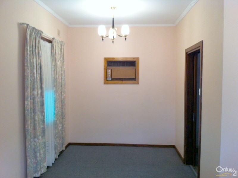 22 Hewitt Road, Elizabeth South SA 5112