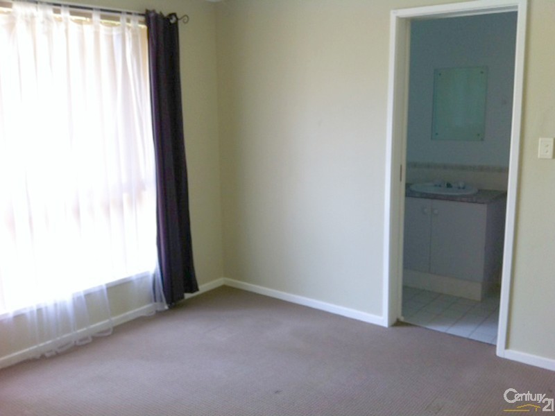 122 Crittenden Road, Andrews Farm SA 5114