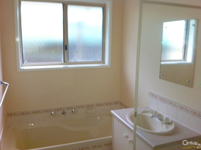 122 Crittenden Road, Andrews Farm SA 5114