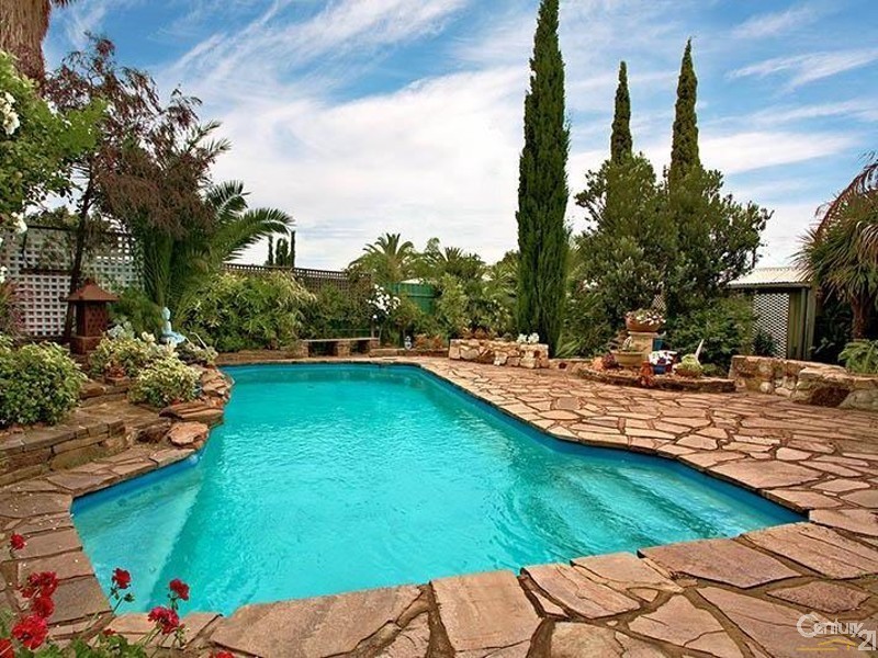 5 Garside Crescent, Salisbury East SA 5109