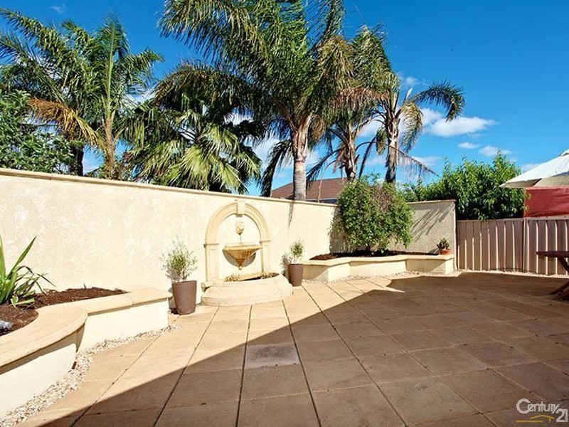 26 Woodland Drive, Oakden SA 5086