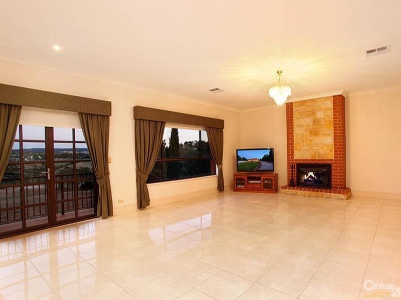 13 Terama Court, Salisbury Heights SA 5109